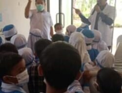 Holding Perkebunan Nusantara melalui Klinik Sri Pamela Batang Toru Edukasi Dunia Kesehatan bagi Siswa STK Bina Budi