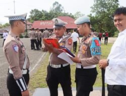 Propam Polres Murung Raya Cek Kehadiran dan Kedisiplinan Personel Usai Apel Pagi