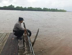 ANTISIPASI BENCANA BANJIR, POLSEK SERUYAN HILIR MONITOR DEBIT AIR DI DUA KECAMATAN
