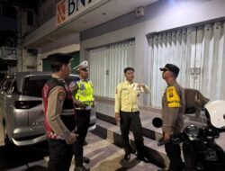PAMAPTA II POLRES SERUYAN PATROLI OBJEK VITAL DAN SAMBANG WARGA MALAM HARI