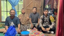 *Bhabinkamtimas Desa Matabu Salurkan Bantuan Sembako kepada Warga Kurang Mampu di RT 08, Wujud Kepedulian Polri kepada Masyarakat*