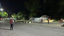 Personel Sat Samapta Amankan Arus Lalu Lintas Saat Salat Tarawih