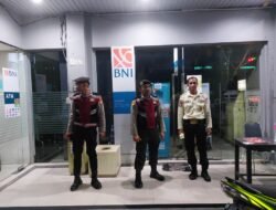 Personel Sat Samapta Polres Sukamara Jaga Keamanan Area Perbankan