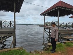 POLSEK DANAU SEMBULUH MONITOR KETINGGIAN AIR DAS SERUYAN, SITUASI AMAN TERPANTAU