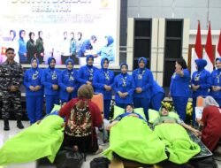 Semangat Kepedulian, Kodaeral XII Ikuti Donor Darah Serentak HUT Dharma Pertiwi ke-62