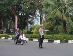 Hadir di Tengah Masyarakat, Satlantas Polres Kapuas Pengaturan Pagi