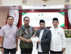 Holding Perkebunan Nusantara Perkuat Kepedulian Sosial, PTPN IV Regional III Salurkan Zakat ke Masyarakat