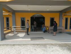 Pam Ibadah minggu di gereja Emanuel Pujon di lakukan  personil Polsek Kapuas tengah.