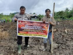 Bhabinkamtibmas Batu Karang Sosialisasi Stop Aksi Karhutla Ke Warga Desa Batu Karang