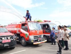 Penanggulangan Karhutla, Kapolres Barsel Pimpin Apel Gelar Pasukan dan Sarpras