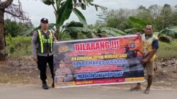 Cegah Kebakaran Hutan, Polsek Kapuas Barat Gencarkan Sosialisasi Karhutla di Kelurahan Mandomai