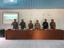 POLSEK DANAU SEMBULUH HADIRI PEMBENTUKAN PANITIA PEMILIHAN KEPALA DESA TABIKU