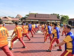 KABAG OPS POLRES SERUYAN PIMPIN LANGSUNG LATIHAN BELADIRI POLRI