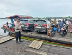 Polsek Kapuas Barat Gelar Patroli Rutin di Penyeberangan Fery
