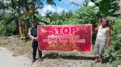 rUTIN Sinergi Tiga Pilar di Garda Terdepan, Bhabinkamtibmas-Babinsa-MPA Sumber Mukti Sosialisasi Karhutla Langsung di Lapangan