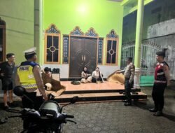 PATROLI DIALOGIS POLRES SERUYAN SAMBANG WARGA JALAN DIPONEGORO, BINA KETERTIBAN MASYARAKAT