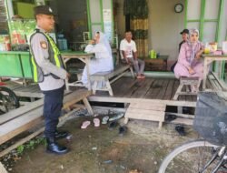 PERSONIL POLSEK PULAU PETAK LAKSANAKAN PATROLI DIALOGIS KE DESA-DESA WILAYAH KECAMATAN PULAU PETAK