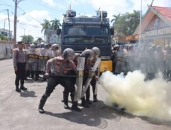 Polres Kotim Laksanakan Latihan  Sispamkota Menjelang Hari Buruh  Internasional.