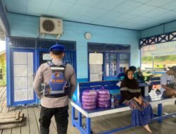 Jaga Keamanan Jalur Perairan, Polres Barito Utara Intensifkan Patroli Sambang dan Edukasi Bahaya Narkoba di DAS Barito