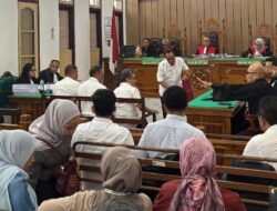 Jaksa Tuntut Irwan Perangin-angin 1,5 Tahun Penjara, Kuasa Hukum Sebut Fakta Sidang Diabaikan