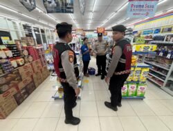 Satsamapta Polres Bartim Sosialisasi Kamtibmas di Kota Tamiang Layang, Sasar Indomaret Jl. A. Yani