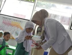 Ketua Yayasan Kartika Jaya Koordinator Kodim 1002 Cabang XXVIII Tambun Bungai Edukasi Hidup Sehat Anak Usia Dini