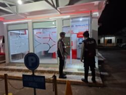 Satsamapta Polres Bartim Patroli Dini Hari, Amankan Fasilitas Perbankan Bank Kalteng Cab. Tamiang Layang