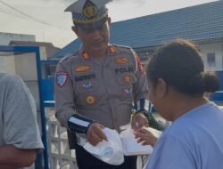 Satlantas Polres Kotim Gelar Kegiatan Sosial Rangkul Sedekah Bersama Komunitas