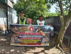 PERSONEL POLSEK PULAU PETAK LAKSANAKAN SOSIALISASI ILEGAL MINING KE MASYARAKAT GUNA PENCEGAHAN TAMBANG LIAR DI WILAYAH KECAMATAN PULAU PETAK