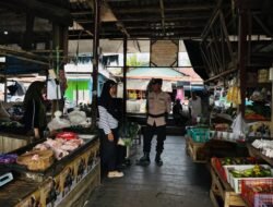 PATROLI KRYD DAN DIALOGIS POLSEK HANAU SAMBANG PASAR SAIK, INDOMARET, DAN MEGAMART