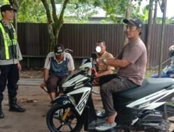 PERSONIL POLSEK PULAU PETAK LAKSANAKAN PATROLI DIALOGIS KE DESA-DESA WILAYAH KECAMATAN PULAU PETAK