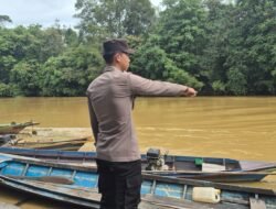Wujudkan Ketenangan di Musim Penghujan, Polsek Rungan Sisir Titik Rawan Luapan Air