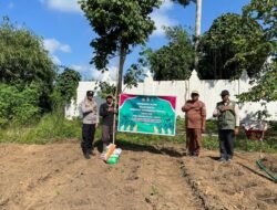 Polsek Hanau Dukung Swasembada Pangan 2026 Melalui Penanaman Jagung Program 1 Desa 1 Hektar di Desa Derangga