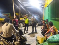 PATROLI PRESISI DIALOGIS POLRES SERUYAN SAMBANG DESA PERSIL RAYA, BINA KETERTIBAN MASYARAKAT DAN ANTISIPASI BENCANA