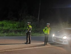 Mengantisipasi Kerawanan Jalur Poros, Sat Lantas Polres Sukamara Laksanakan Patroli Preventif Pada Titik-Titik Rawan Kecelakaan dan Pelanggaran Lalu Lintas di Wilayah Hukum Polres Sukamara
