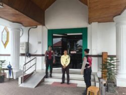 Jaga Stabilitas Finansial Daerah, Sat Samapta Polres Sukamara Patroli Pagi Hari ke Area Bank Kalteng Sukamara
