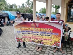 Dengar Keluhan Warga, Polsek Kapuas Barat Gelar Jumat Curhat di Pasar Mingguan Mandomai