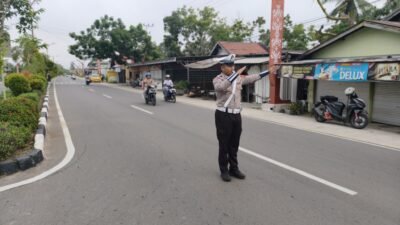 Hadir di Tengah Masyarakat, Satlantas Polres Kapuas Pengaturan Pagi
