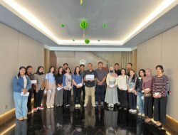 PTPN IV Regional V Salurkan Beasiswa untuk 46 Mahasiswa Berprestasi di Sekitar Wilayah Operasional