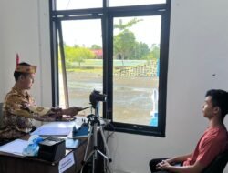 Kenakan Baju Batik dan Lawung, Polantas Menyapa Satlantas Polres Mura Pastikan Penertbitan SIM Tanpa Pungli
