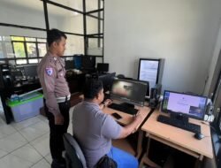 Polantas Menyapa, Datlantas Polres Murung Raya Dampingi Pemohon Uji Teori SIM