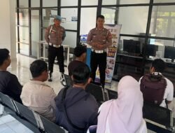 Program “Polantas Menyapa” Masyarakat, Satlantas Polres Murung Raya Edukasi Pemohon Tentang Administrasi Penerbitan SIM