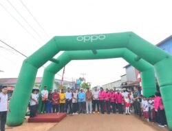 Hadir Bersama Masyarakat, Kodaeral XII melalui Posal Kendawangan dan Posbinpotmar Samuda Perkokoh Sinergi dan Kebersamaan di Wilayah Binaan