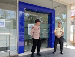 Hari Libur Nasional, Polsek Kapuas Barat Intensifkan Patroli Objek Vital di Bank BRI KCP Mandomai