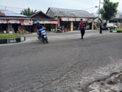 Hadir di Titik Padat, Sat Samapta Polres Sukamara Lancarkan Arus Lalu Lintas Pagi Hari