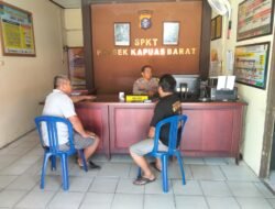 Berikan Pelayanan Prima, Polsek Kapuas Barat Fasilitasi Pengurusan SIK dan SKTLK Warga Mandomai