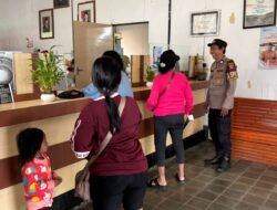 Antisipasi Gangguan Kamtibmas, Polsek Kapuas Barat Intensifkan Patroli Objek Vital di Kantor Pos Mandomai