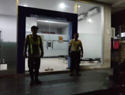 Jaga Kamtibmas Akhir Pekan, Polsek Kapuas Barat Gelar Patroli Rawan Malam Sasar Objek Vital Hingga Pemukiman