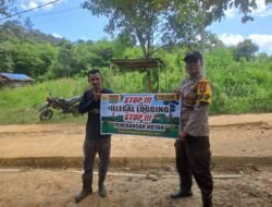 Upaya Pencegahan Penebangan Hutan secara Liar (Ilegal Logging), Bhabinkamtibmas sosialisasi kepada masyarakat.