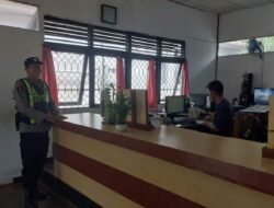 Antisipasi Kriminalitas Weekend, Polsek Kapuas Barat Patroli Objek Vital di Kelurahan Mandomai